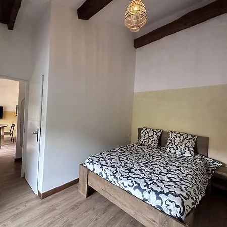 Tatil Evi Chateau Historique Avec Piscine, Gite Romantique, Ideal Famille, Activites Variees Et Services Inclus. - Fr-1-489-502